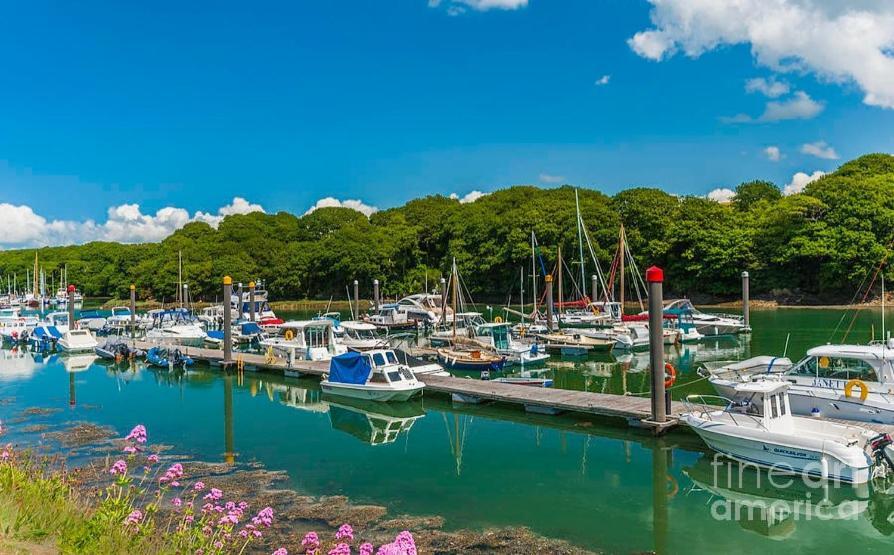 Beautiful 2 Bedroom Caravan, Holiday Park Tenby Saint Florence Экстерьер фото